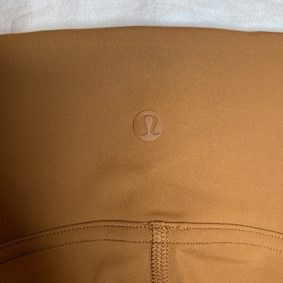 Lululemon Instill HR 25” - Picture 2 of 3